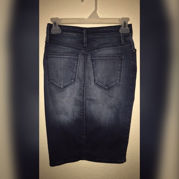 GUESS Denim Skirt - Picture 2 of 5